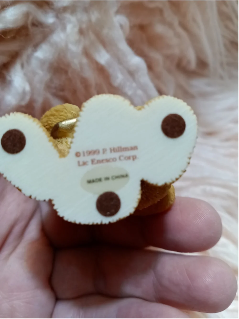 Cherished Teddies, Female & Male Bear Holding Golden Heart 1999 Pink Bow Daisy